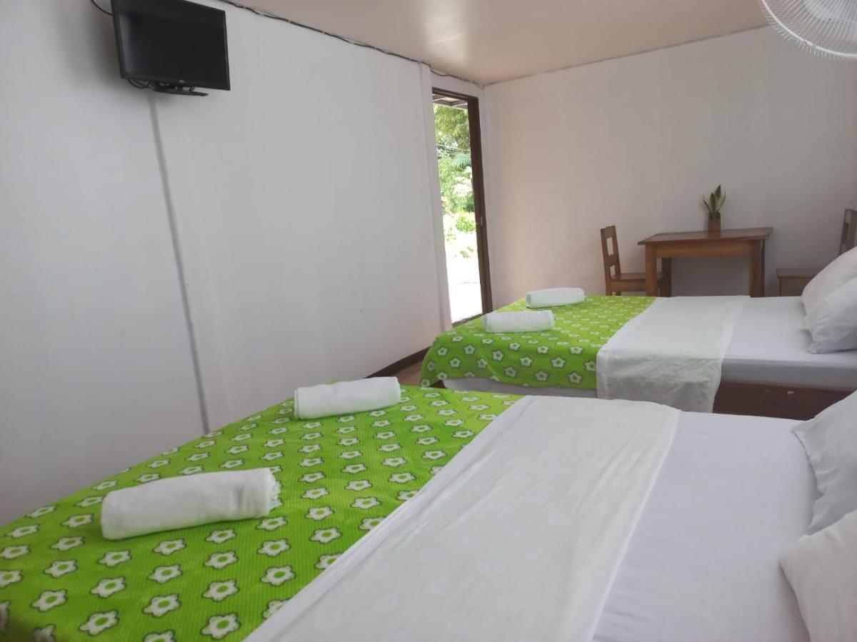 Río Cuarto Hostel Orozco - Costa Rica מראה חיצוני תמונה