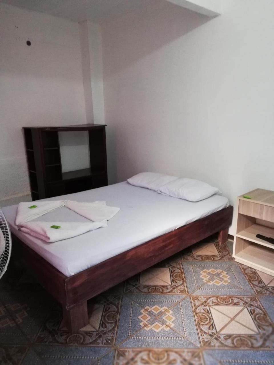 Río Cuarto Hostel Orozco - Costa Rica מראה חיצוני תמונה