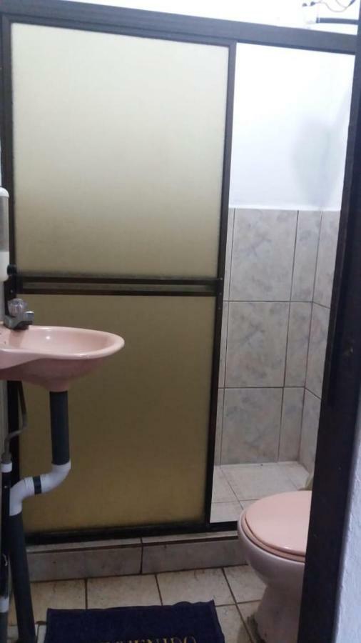 Río Cuarto Hostel Orozco - Costa Rica מראה חיצוני תמונה